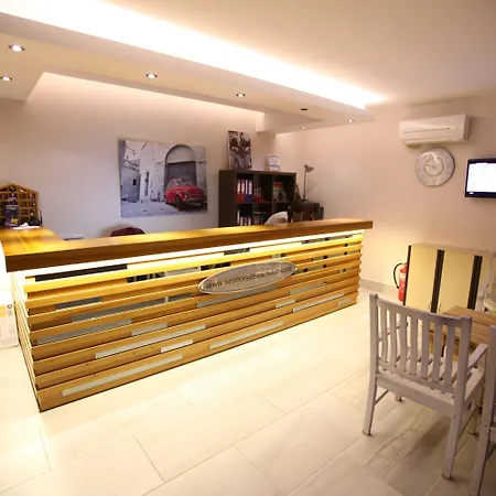 S3 Seahorse Club Hotel 3*