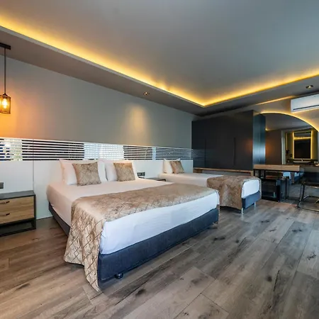 Hotel S3 Seahorse Club